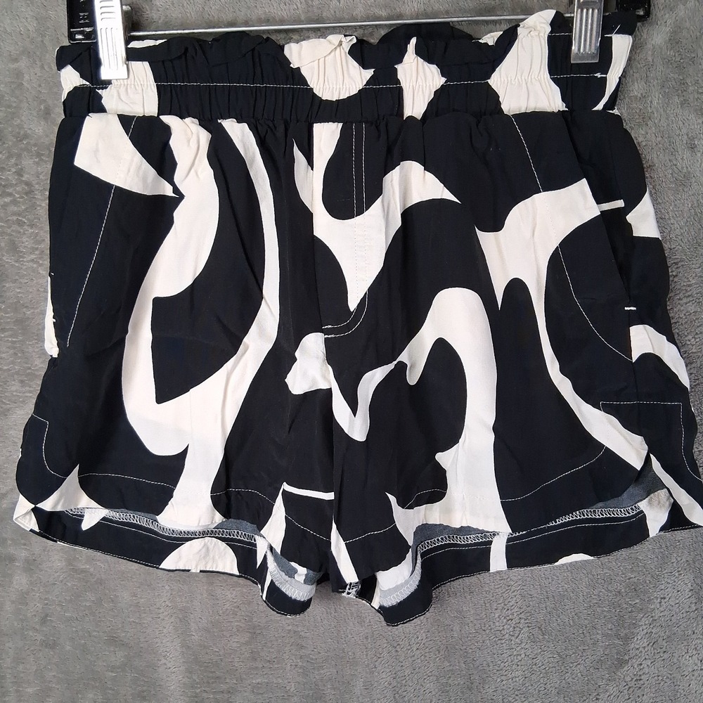 A New Day High-Rise Abstract Print Pull-On Shorts Women's Small Black White